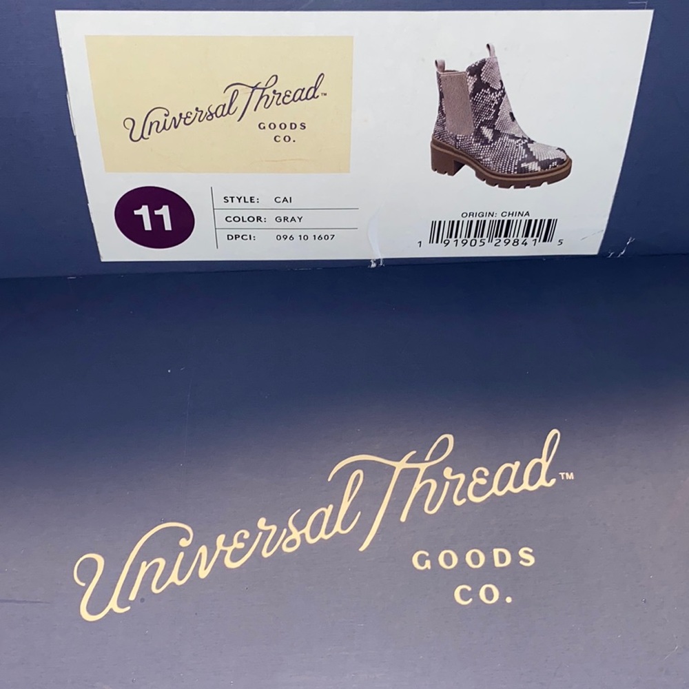 Print Boots (Target) - Picture 5 of 6